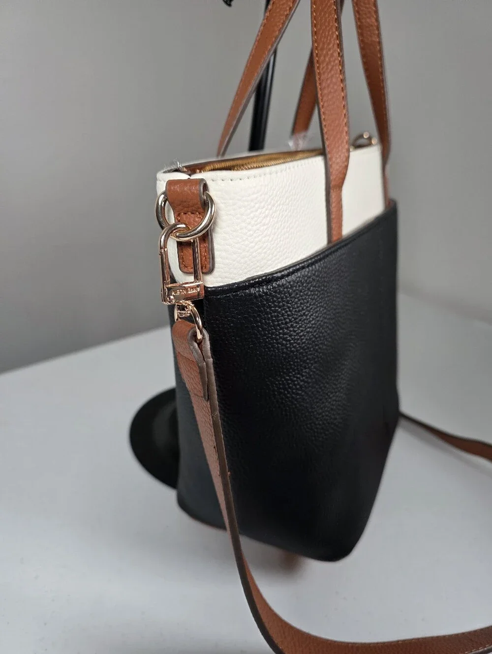 Anne Klein anne klein